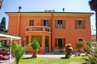 Hotel Villa Maya Hotels in Pontedera