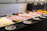 Akti Beach Hotel & Village Resort - sarapan
