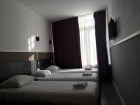 Hotel Manofa