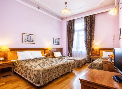 Minerva Premier Hotel