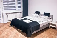 Dr Mandryk House