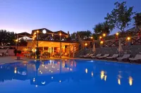 Konfor Suite Otel - Rooftop Pools