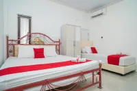 RedDoorz Syariah near Jalan A Yani KM 8 Citraland Hotel dekat VILA KEBUN DUREN HAMBALI / Balie Sasuke