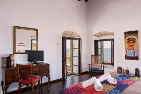 Byzantino Boutique Hotel Отели в г. Monemvasia