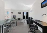 Sydney Airport Suites Hotels in Mascot