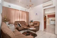 25 Jacaranda Lodge & Backpackers Hotel di Pinetown