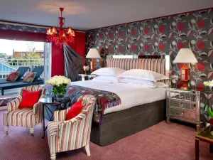 Duke of Richmond Hotel