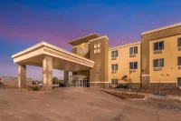 Comfort Suites Hotels near Pecos Municipal Airport