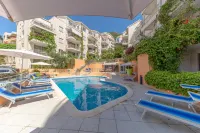 Petrovac Bay Apartments - Kitchens