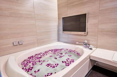 ピングロイヤルビューツインルーム ホテルバリアンリゾート新宿グランピング店 - 大人限定の写真