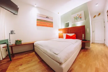 Hotel Zum Ochsen Отели в г. Абштат