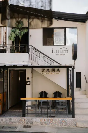 Luum Casa Hotel Manila Отели рядом с достопримечательностью «Plaza de Toros La Macarena»