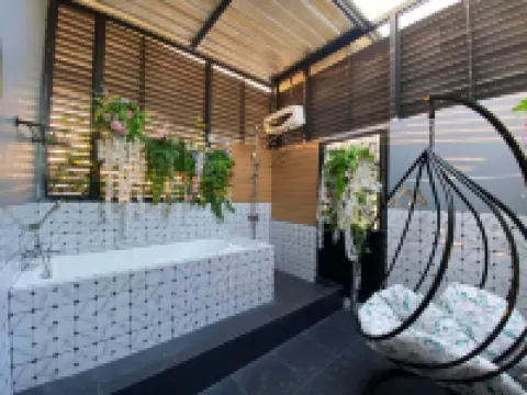 89 Bed & Studio Hostel