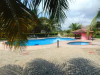Bojo Beach Resort - parking