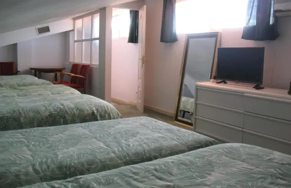 普拉亞麗莎民宿