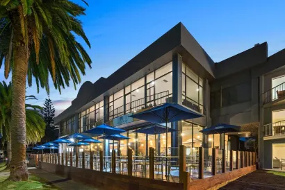 North Pier Hotel