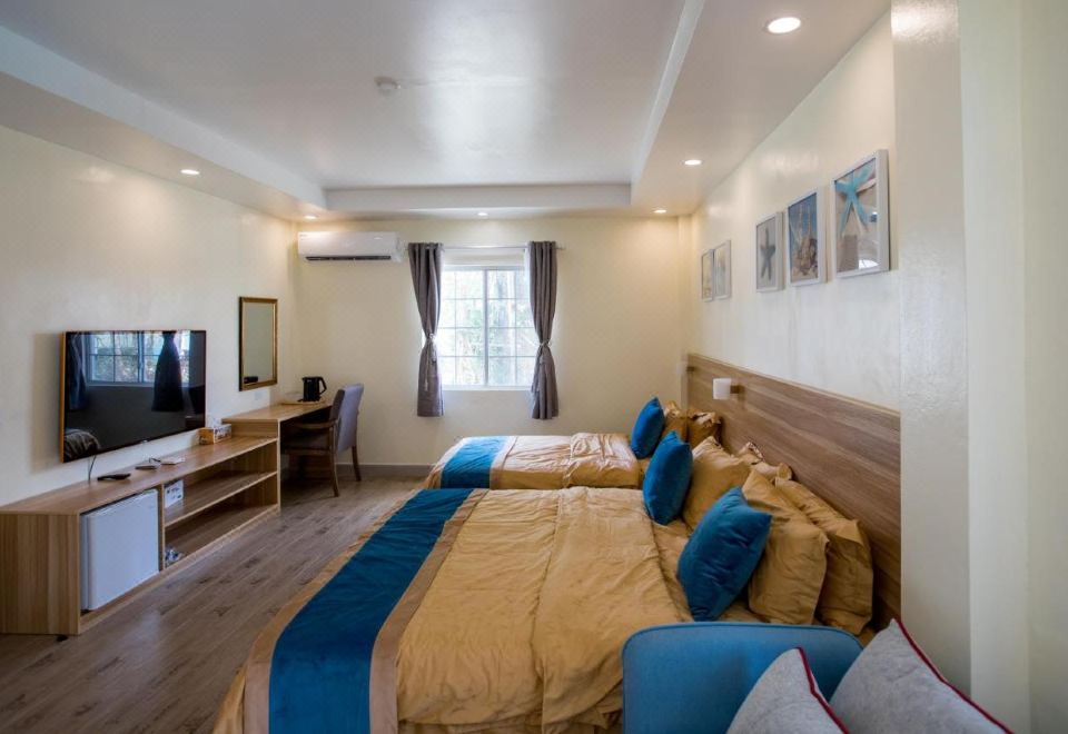 4. Residenc..