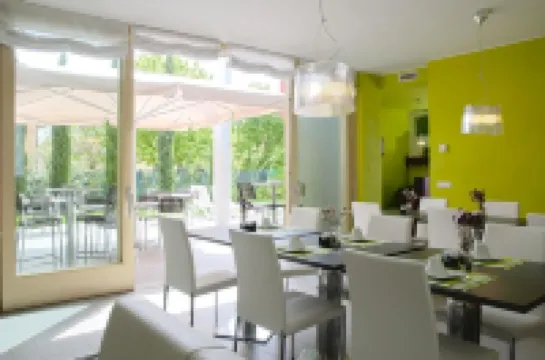 6 Porte Guesthouse Hotels in Nogara