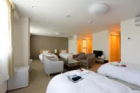 SUN PLAZA HOTEL 富士山中湖 - 駐車場