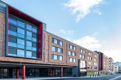 Yugo Explore - Ardcairn House โรงแรมใน