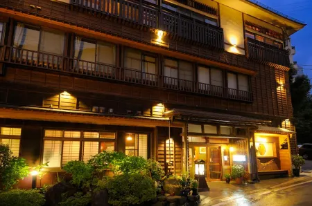 Irorinoyado Ashina Отели рядом с достопримечательностью «Sazaedo»