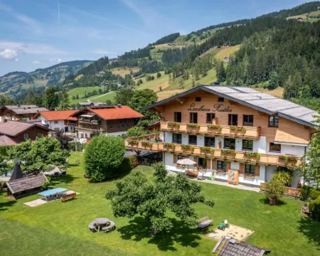Landhaus Rustika Hotels in Wagrain
