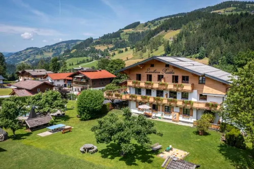 Landhaus Rustika Hotels in Wagrain