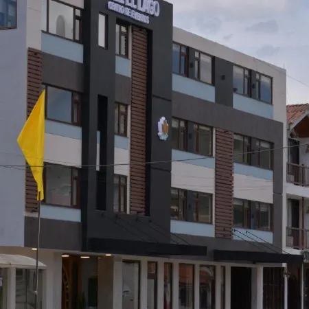 Hotel El Lago