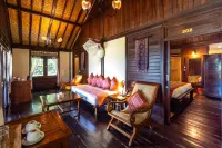Samawa Seaside Resort Hotels in Labuhan Badas