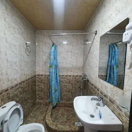 Deshon Qala Guest House