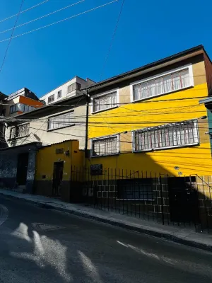 Casa de Huéspedes "La Casa Bonita" Отели в г. 