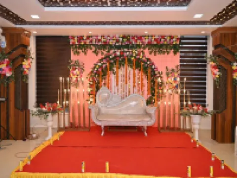 Hotel MAA Laxmi Palace Hotels in Deoghar