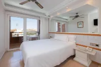 Playacapricho Hotels in Almerimar