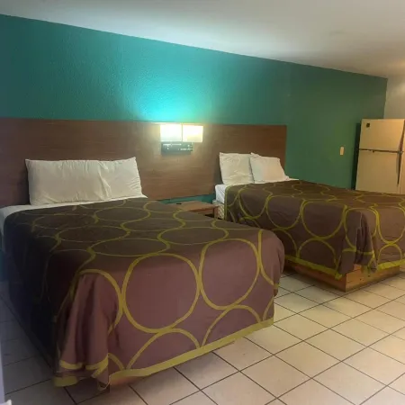 Sun Motel Отели рядом с достопримечательностью «Музей Витте»