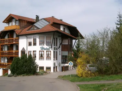 Hotel Glück Hotels in der Nähe von CJD Kirchheim/Teck, Standort Im Doschler
