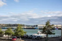 The Thomas Gregg Apartments Hotel a Dunedin