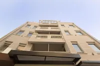 Hotel TESLA - Smart Stay Garni Отели рядом с достопримечательностью «Храм Святого Саввы»