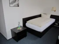 Hotel Wettin Hotels in der Nähe von Ev. Lutherische Kirchgemeinde Greiz-Pohlitz