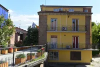 Pavia Ostello Hotels in Cava Manara