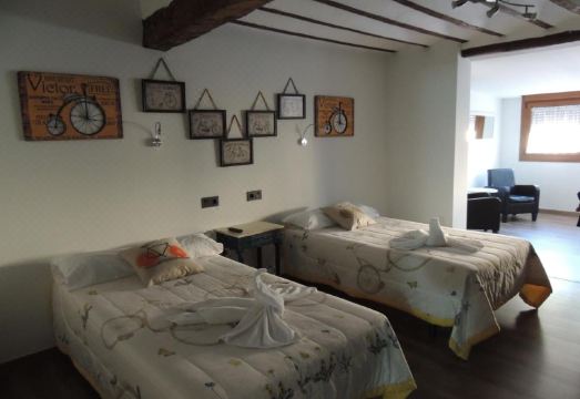 Hotel La Huella Del Camino - Housity