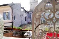 Luxury Trastevere Отели рядом с достопримечательностью «Понте-Систо»