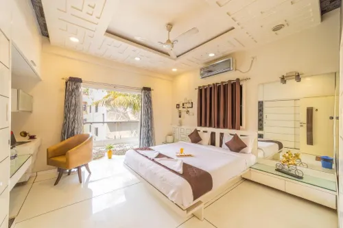 Coliwo Deux Hotel - Nagar Road - Villaer