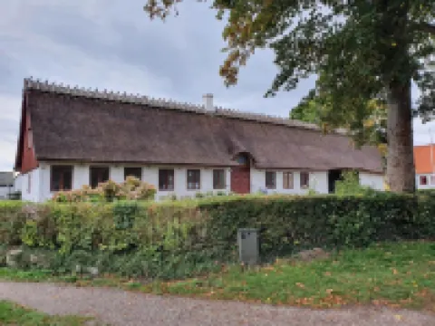 Ragnhilds Gård, Hostel Vandrerhjem Hotels in Stege