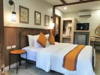 Wanathara Resort Hotels in Wang Thong
