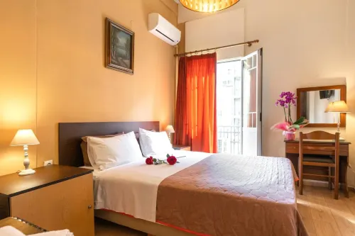 Alexandria Hotel