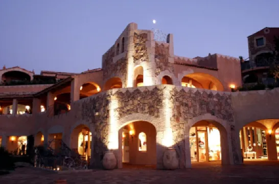 Le Suites Porto Cervo Отели в г. 