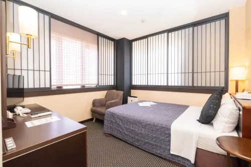 โรงแรมเอซ