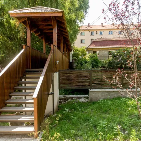 Ratiu House