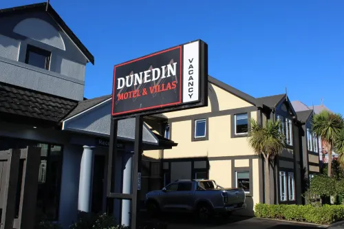 Dunedin Motel and Villas - Motels