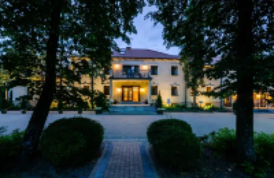 Park Rekreacyjno-Biznesowy Las Woda Hotels in 